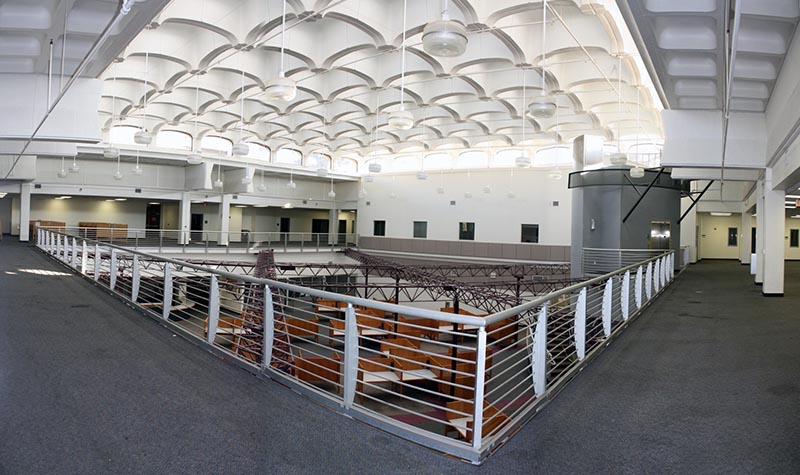 سقف وافل اجرا شده در ساختمان Galbraith Hall کالیفرنیا